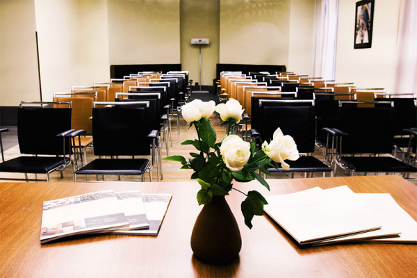 Խորհրդակցությունների սրահի վարձակալություն - Թուֆենկյան Ավան Ձորագետ