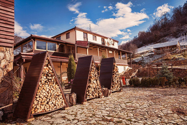 Տավուշ հյուրանոց