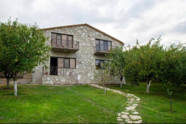 Ijevan's garden հյուրատուն