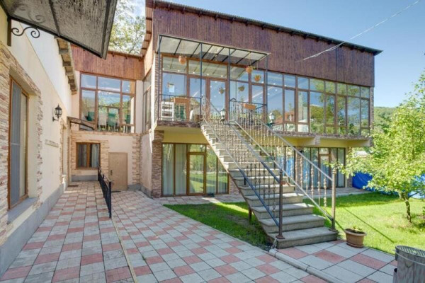 Արմենիա հյուրատուն